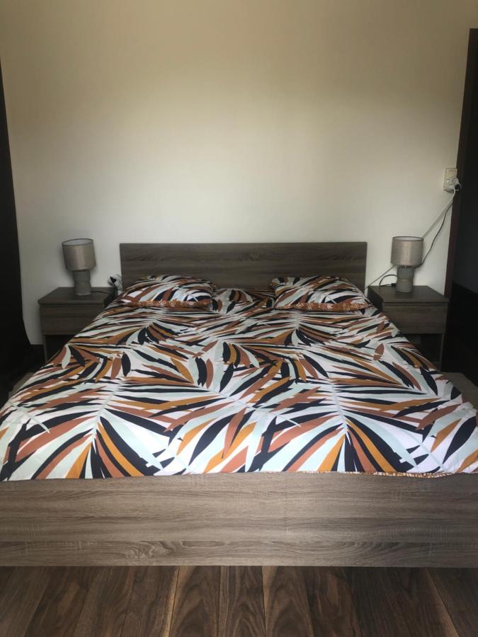 Logement Au Calme Dans Une Maison. Moirans-en-Montagne Ngoại thất bức ảnh